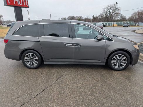 Used 2014 Honda Odyssey Touring image 10