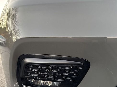 Used 2023 Chrysler Pacifica Limited w/ S Appearance Package image 14