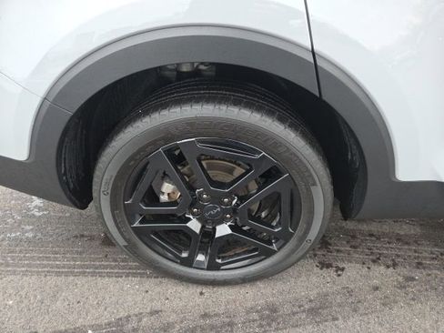 Used 2025 Kia Telluride SX Prestige X-Line image 8