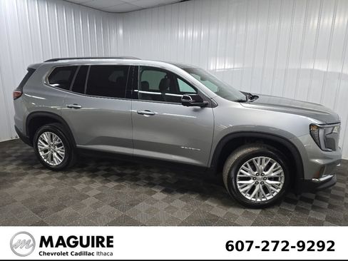 Used 2024 GMC Acadia Elevation w/ Luxury Package AWD/4WD image 1