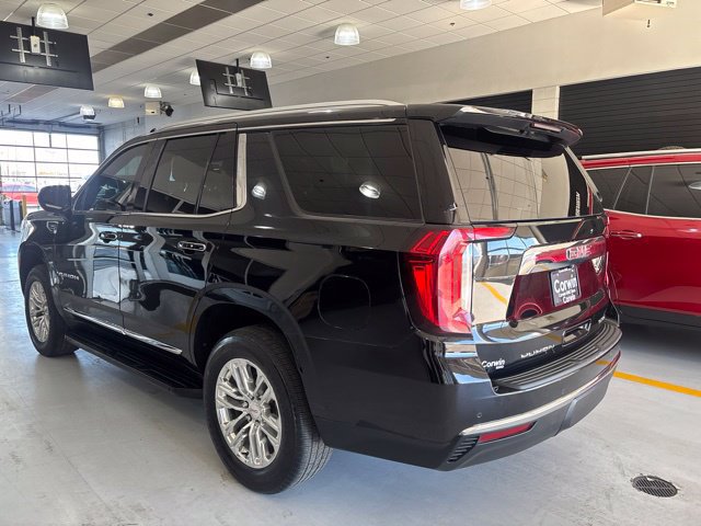 Used 2023 GMC Yukon SLT AWD/4WD image 3