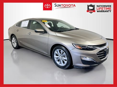 Used 2023 Chevrolet Malibu LT image 1