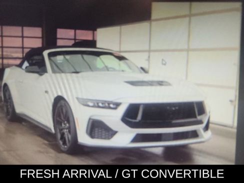 Used 2025 Ford Mustang GT Premium image 1