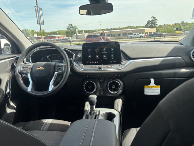 New 2026 Chevrolet Blazer LT FWD image 13