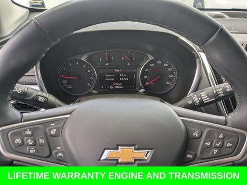 Used 2023 Chevrolet Equinox Premier AWD/4WD image 28