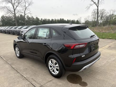 Used 2024 Ford Escape FWD image 18