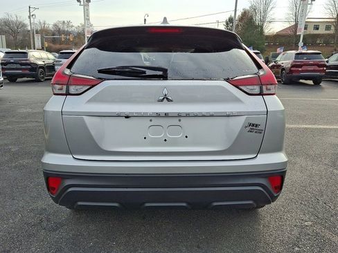 Used 2022 Mitsubishi Eclipse Cross ES image 6