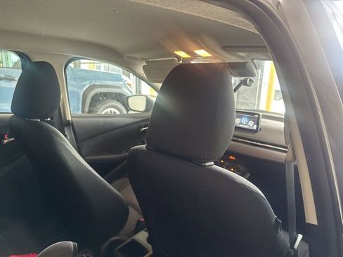 Used 2017 Toyota Yaris iA image 11