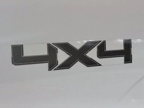 Used 2014 Ford F150 XLT w/ XLT Chrome Package AWD/4WD image 13