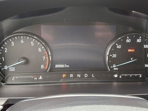 Used 2022 Ford Explorer XLT w/ Equipment Group 202A image 21