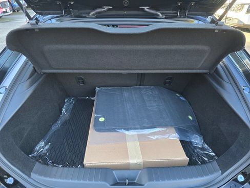 New 2026 MAZDA MAZDA3 2.5 S Hatchback w/ Premium Pkg FWD image 25