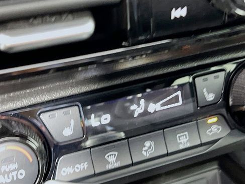 New 2026 Nissan Kicks SV AWD/4WD image 17