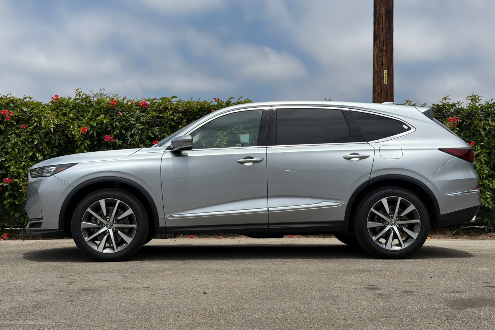 Used 2026 Acura MDX w/ Technology Package FWD image 7