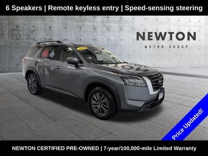 Used 2024 Nissan Pathfinder SV