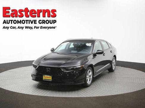 Used 2025 Honda Accord LX image 55