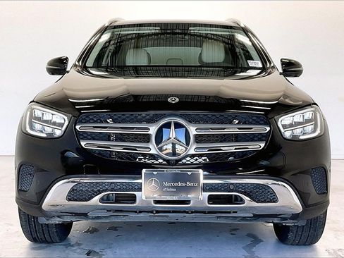 Certified 2022 Mercedes-Benz GLC 300 image 3