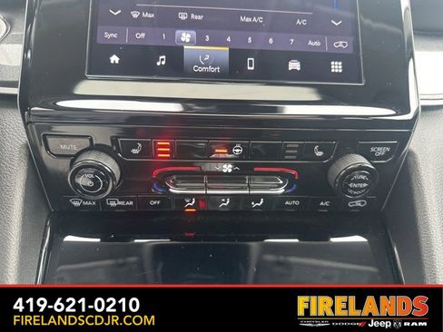 Used 2023 Jeep Grand Cherokee L Laredo w/ Luxury Tech Group I image 28