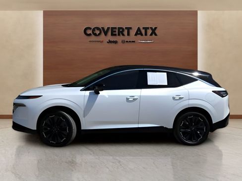 Used 2026 Nissan Murano Platinum AWD/4WD image 2