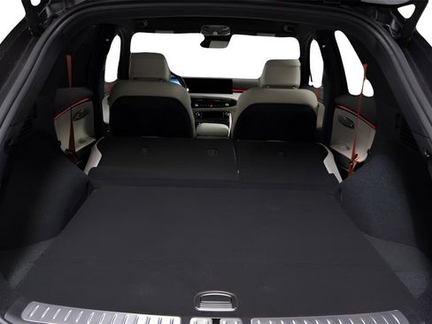 New 2026 Genesis GV70 3.5T Sport Prestige AWD/4WD image 12