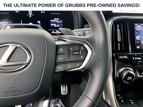 Used 2025 Lexus LX 700h F Sport AWD/4WD image 28