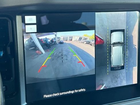 Used 2023 Ford Bronco Wildtrak image 18