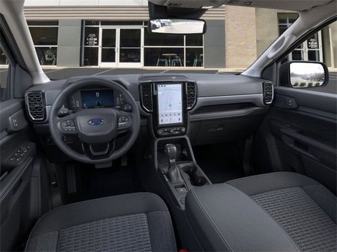 New 2025 Ford Ranger XLT w/ FX4 Off-Road Package image 31