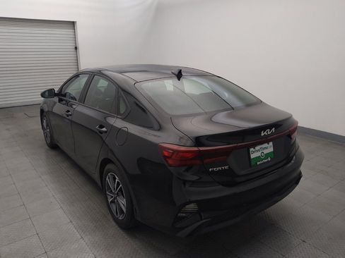 Used 2024 Kia Forte LXS FWD image 5