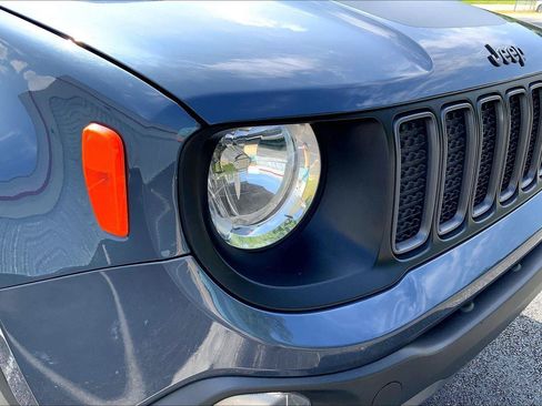 Used 2023 Jeep Renegade Trailhawk AWD/4WD image 27