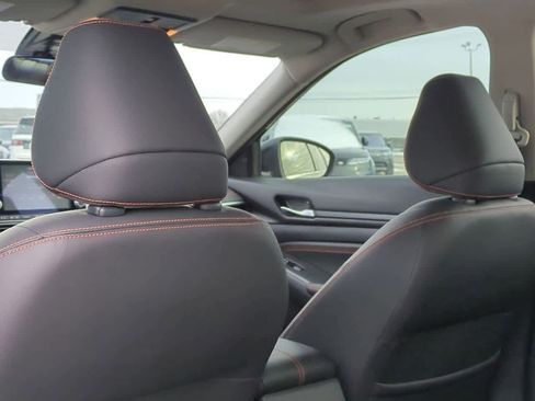 Used 2020 Nissan Altima 2.5 SR w/ Premium Package image 18