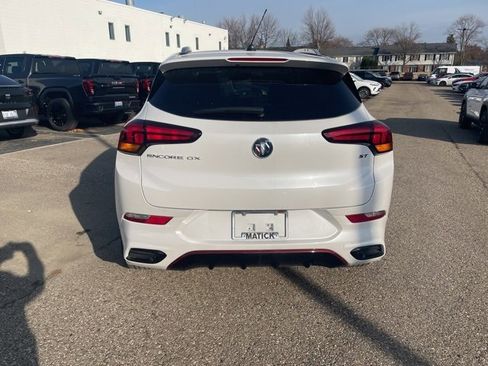 Used 2022 Buick Encore GX Select w/ Sport Touring Package image 6