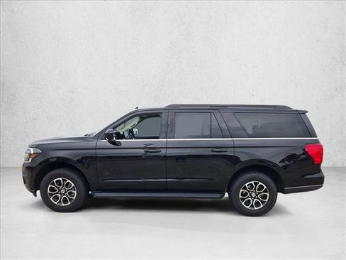 Used 2024 Ford Expedition Max XLT AWD/4WD image 8