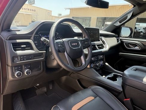 Used 2021 GMC Yukon AT4 w/ Rear Media and Nav Package AWD/4WD image 14