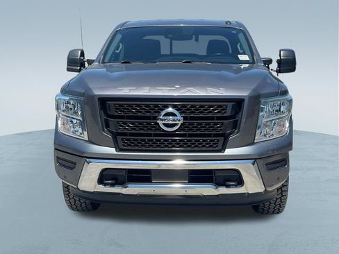 Used 2021 Nissan Titan SV w/ SV Convenience Package AWD/4WD image 10