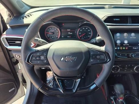 Used 2023 Chevrolet TrailBlazer RS w/ Sun and Liftgate Package image 14