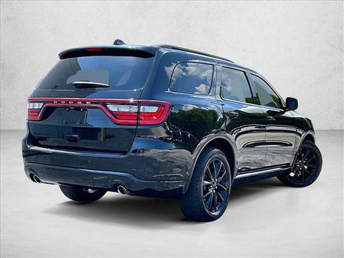 Used 2018 Dodge Durango GT w/ Premium Group RWD image 2