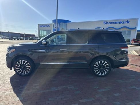 Used 2022 Lincoln Navigator Black Label AWD/4WD image 33