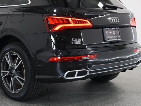 Used 2020 Audi Q5 e Prestige w/ Prestige Package image 10