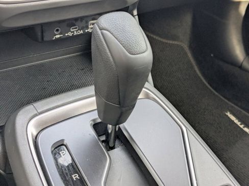 Used 2024 Subaru Crosstrek 2.0i Premium image 18