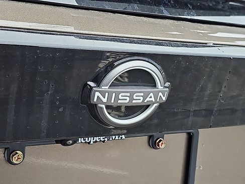 New 2026 Nissan Kicks SV w/ SV Premium Package image 6