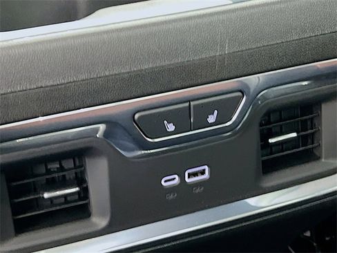 Used 2025 GMC Sierra 1500 Denali Ultimate image 27