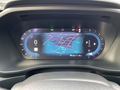 Used 2024 Volvo XC40 B5 Plus w/ Protection Package Premier image 9