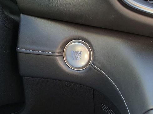 Used 2023 Hyundai Santa Fe SEL w/ Premium Package image 17