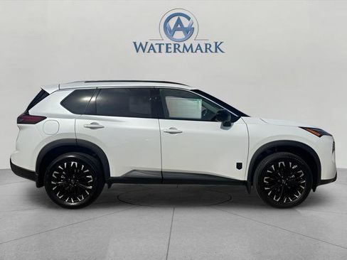 New 2026 Nissan Rogue SV FWD image 5