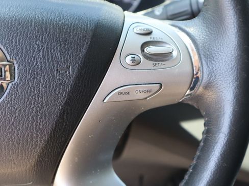 Used 2018 Nissan Murano Platinum FWD image 14