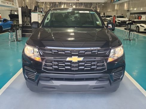 Used 2022 Chevrolet Colorado LT w/ Fleet Safety Package RWD image 2