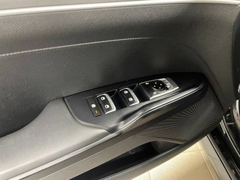 Used 2022 Kia K5 GT-Line AWD/4WD image 22