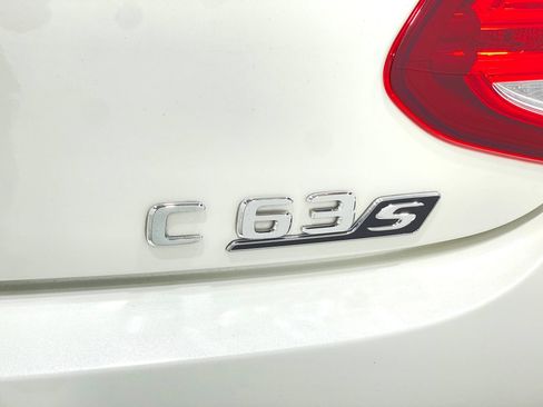 Used 2018 Mercedes-Benz C 63 AMG Cabriolet image 40