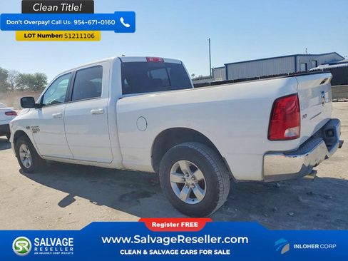 Used 2020 RAM 1500 Classic SLT RWD image 3