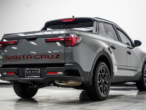 Used 2022 Hyundai Santa Cruz SEL Premium AWD/4WD image 13