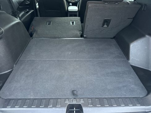 Used 2021 Chevrolet Equinox LT image 17